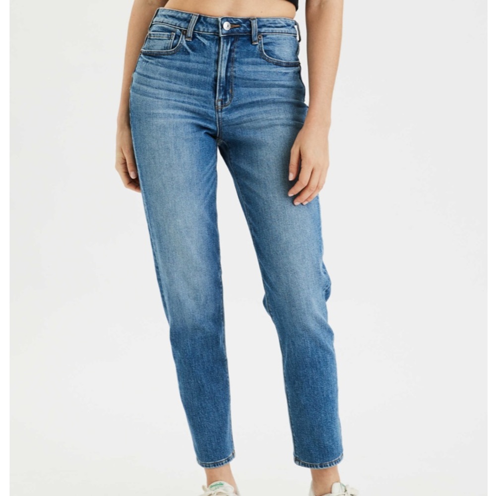 American Eagle Mom Jeans